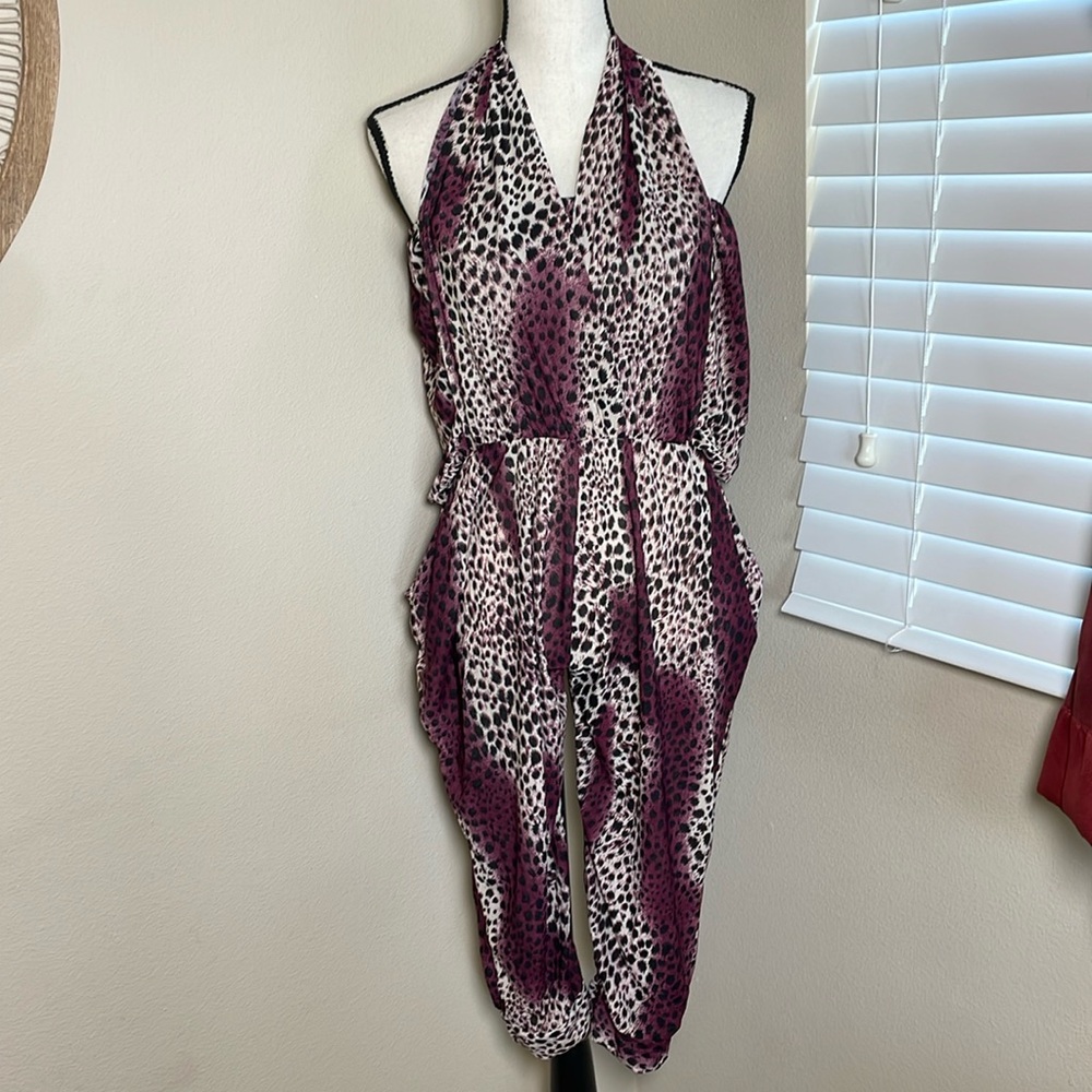 Boutique Animal Print Jumpsuit with halter strap and pocket’s NWT S/M